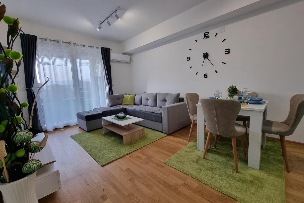 Modern & Trendy Apartment Skopje Exterior foto
